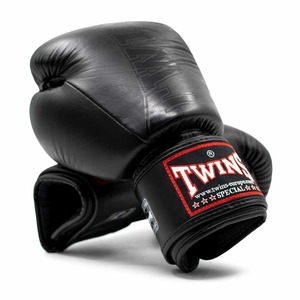 Gants de boxe Twins en cuir rouge, à doigts entiers, avec fermeture réglable au poignet, pour adultes, équipement de boxe, kickboxing, Muay Thai - Product Image 2