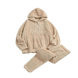 Ensemble streetwear d'hiver pour hommes haut à capuche en polaire épaisse et pantalon évasé empilé ensemble deux pièces sweats à capuche mode confortables et chauds - Product Image 1