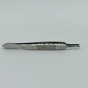 Pinzas Oftálmicas de Acero Inoxidable Quirúrgico, Instrumento Médico Manual Delicado para Procedimientos Oculares, Sujeción de Tejidos, Uso Clínico - Product Image 3