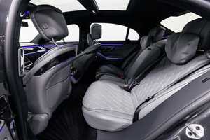Sedán Clase S Negro 2023, Auto Usado de Lujo, Gasolina, Automático, Volante a la Izquierda - Product Image 2