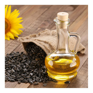 Cadenas de Suministro de Alto Volumen para Aceite de Girasol Comestible Refinado con Cuidado que Cumple con los Estándares de la Industria Alimentaria, Aceite de Plantas - Product Image 3