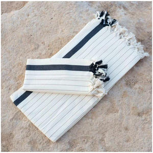 Toalla de baño Hammam Peshtemal de estilo turco 90x180cm 350gr Muselina absorbente Algodón Color negro natural Hecho en Turquía para el verano - Product Image 1