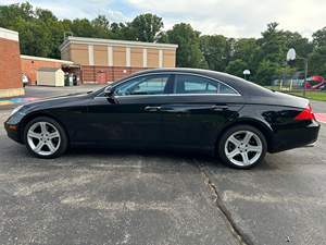 MERCEDES-BENZ CLS500 2006 USADO, Volante a la Izquierda/Derecha - Product Image 5