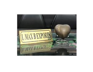 Urne coeur finie brillante de haute qualité Urnes coeur en métal les plus vendues pour cendres d'animaux de compagnie Urnes coeur bon marché disponibles à bon prix - Product Image 1