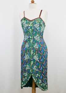 Nouveauté Robe de soirée mi-longue de luxe élégante pour femmes avec broderie en cristal Robe de bal droite sans manches Taille naturelle - Product Image 5