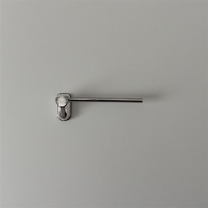 Porte-papier hygiénique en métal de qualité supérieure avec surface en laiton martelé Artisan fait à la main conçu pour les intérieurs décoratifs - Product Image 2