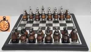 Joueur de jeu d'échecs bicolore avec plateau de jeu d'échecs en forme de carré en métal en bois jeu d'échecs numérique personnalisé élégant - Product Image 2