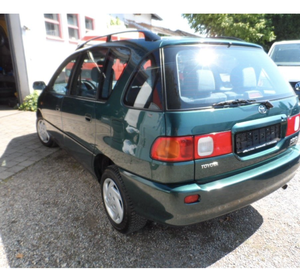 SIN DAÑOS BUEN ESTADO Usado Toy-Ota-Picnic 2,0 Automático 6 Asientos AC Disponible para Entrega - Product Image 2