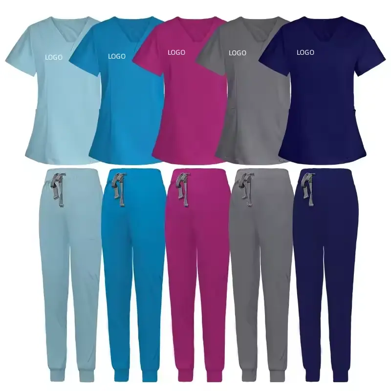 2024 Op Maat Gemaakte Logo Geweven Waterdichte Spandex Verpleegkundige Ziekenhuis Scrubs Pak Tops Verpleegkundige Sets Medische Ziekenhuis Uniformen Voor Vrouwen