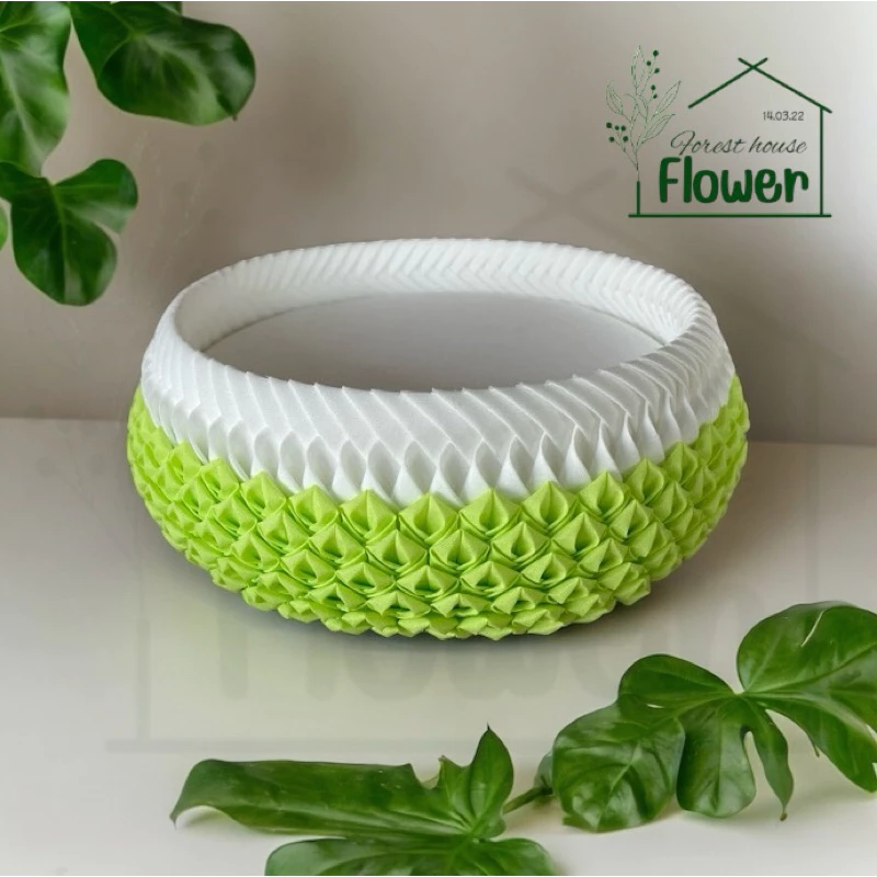 ขาว-เขียวอ่อน