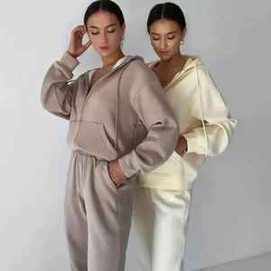 Otoño 2024 Ropa de mujer Ropa Deportiva algodón Casual chándal suelto de gran tamaño manga larga Top Crop & Pants 2 piezas para mujer - Product Image 3