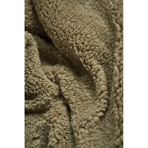 Manta de Coral Reciclado Sostenible VINGA de Maine, Producto de Merchandising - Product Image 4