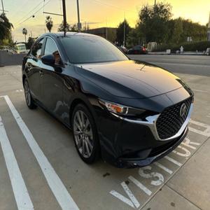 MEJOR PRECIO PARA Mazda Mazda3 Sedan 2.5 S Select 2023 - Product Image 1