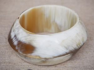 Kích Thước Tùy Chỉnh Bohemian Đồ Trang Sức Thời Trang 2024 Hot Bán Handmade Bò Lạc Đà <span class=keywords><strong>Ox</strong></span> Xương Vòng Đeo Tay Kim Cương Zircon Hình Ngôi Sao Bangles - Product Image 2