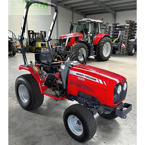 Tractor Agrícola 2022 Farmtrac Massey Ferguson 1525 con Tracción en las 4 Ruedas, Bomba y Motor - Product Image 1