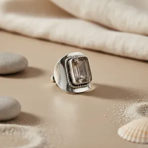 Anillo de Cóctel Geométrico Art Palace con Piedra de Cuarzo, Plata 925, Engaste de Bisel Vintage, Unisex, Uso Diario, Certificado por Terceros - Product Image 2