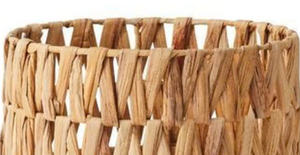 Panier de rangement en paille de jacinthe d'eau avec cadre et pieds en métal - Product Image 2