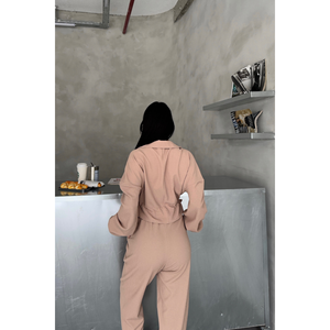 Conjunto Deportivo Beige, Regalo Perfecto, Tejido de Calidad - Product Image 1