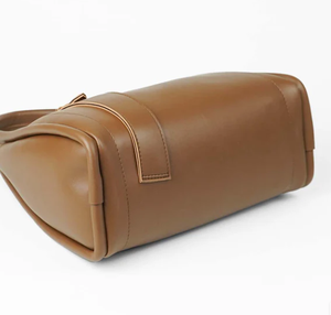 Nouveau sac fourre-tout pour femme en cuir véritable à 100 %, fermeture à glissière ouverte, haute qualité, grande capacité, couleurs et logo personnalisables - Product Image 5