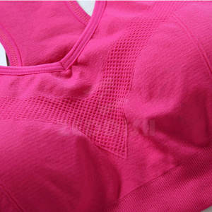 Soutien-gorge de sport pour femmes le plus vendu vêtements d'entraînement de fitness tricotés avec logo personnalisé sur la coupe une pièce pour la vente en ligne - Product Image 4