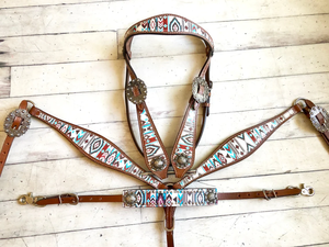 EquiElite Exports - Juego de arreos western de cuero con patrón de diamantes navajo multicolor, cabezada, pechera y brida para caballo, personalizado - Product Image 3
