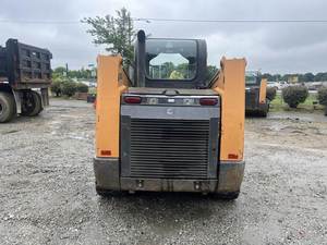 รถตักล้อยางขนาดกะทัดรัดรุ่น TR270 ปี 2017: ประสิทธิภาพการยกแบบเรเดียลที่ทรงพลังสำหรับสถานที่ทำงานที่มีความยากลำบาก - Product Image 6