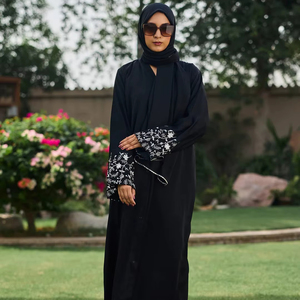 Muslim Abahya Heavy Women's Trendy Prayer Abaya New Design Traditional Muslim Clothing Casual Wear Including Plus Sizes - Product Image 1