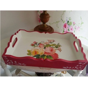 Plateau en MDF design avec motifs de fleurs adapté aux maisons contemporaines et aux idées de décoration intérieure moderne - Product Image 1