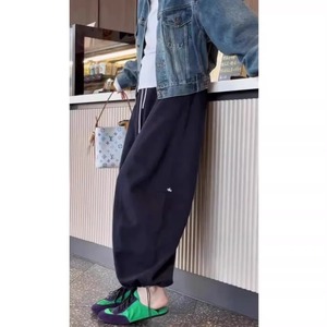 Pantalones de pierna ancha para Mujer de Nueva moda de otoño e invierno, pantalones holgados de cintura alta con estampado de rayas - Product Image 3