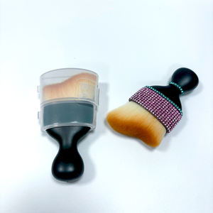 Cepillo de polvo multifuncional utilizado para limpiar el interior y el exterior de la salida del aire acondicionado del automóvil - Product Image 6