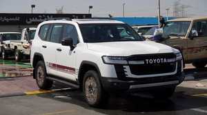 Nuovissimo 2025 TOYO TA LA ND CRUI SER GR SPORT 0KM 300HP 8 posti 6 cilindri cambio automatico - Product Image 5