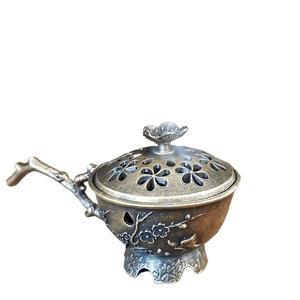 Quemador de incienso/Bakhoor de metal pulido de aluminio con mango de tapa de cúpula y base de pedestal para oraciones y Pooja - Product Image 6