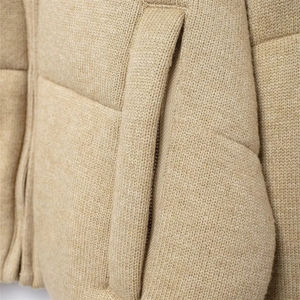 Veste matelassée d'hiver pour homme à logo personnalisé, coupe slim, col montant et logo frontal - Nouveau style tendance, vente en gros - Product Image 3