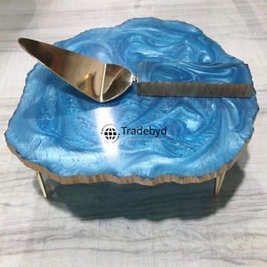 ที่วางเค้กทำจากเรซิ่นหรูหราสำหรับงานแต่งงานของหวานบุฟเฟ่ต์และของขวัญเพื่อการค้า - Product Image 1