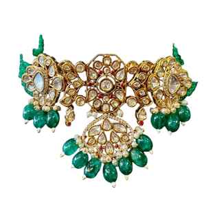 Suministro directo de Pakistán Hermosos conjuntos de collar y pendientes para mujer Precio al por mayor Diseño elegante para fiesta de boda y regalos - Product Image 1