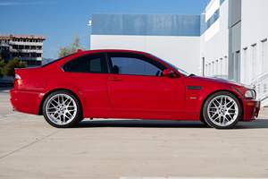 BMW M3 Coupé 2006 Usado, Paquete de Competición, Transmisión Manual de 6 Velocidades, Rojo Imola, Propiedad de California, Sin Modificar - Product Image 2