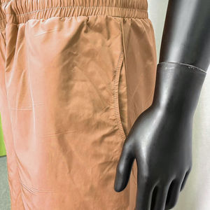 กางเกงจ็อกเกอร์ผ้าไนลอนเอวสูงสำหรับผู้ชายกางเกงวิ่งแบบผูกเชือกยืดหยุ่นน้ำหนักเบาแบบกำหนดเอง2025 - Product Image 3