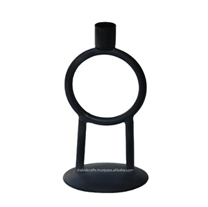 Bougeoir sans flamme en métal décoratif de nouvelle conception pour la décoration à la maison et la décoration de Noël - Product Image 1