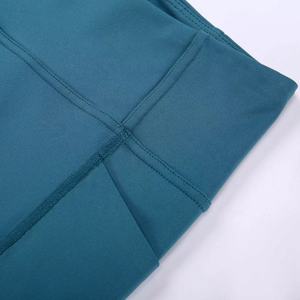 Pantalones cortos de mujer personalizados de alta calidad, pantalones cortos informales de verano, tela elástica ligera, entrenamiento físico, conjuntos de Yoga sin costuras - Product Image 4