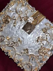 Bolso de Mano de Resina Epoxi Premium |   Bolso de Mano Moderno de Resina para Damas |   Moda de Lujo para Bodas, Impermeable y Ecológica - Product Image 5