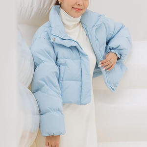 Customizable Design Puffer Jacket Crop Top Down Jacket For <b>Women</b> Warm Bubble Jackets For <b>Women's</b> <b>Winter</b> Insulated Quilted Jacket - Product Image 4
