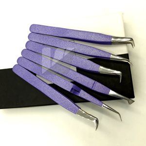 Pinzas japonesas para pestañas con purpurina púrpura y logotipo personalizado de alta calidad, pinzas para extensión de pestañas de acero inoxidable, puntiagudas sostenibles - Product Image 1