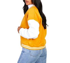 Veste en cuir véritable personnalisée de meilleure qualité en laine à blocs de couleurs pour l'hiver veste de culture universitaire pour femmes - Product Image 6