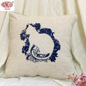 Almohada de Algodón 100% con Bordado Floral y Animal en Varios Colores para Decoración del Hogar, Cojín Elegante que Realza el Diseño Interior - Product Image 1