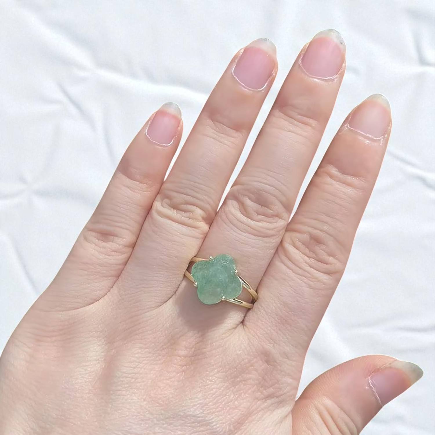 ควอตซ์สตรอเบอร์รี่สีเขียว