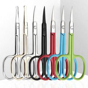 Ensemble de ciseaux de manucure noirs en acier inoxydable Ciseaux à cuticules ergonomiques pour le soin des ongles et le toilettage des sourcils - Product Image 5