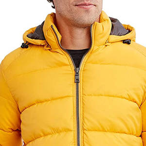 Veste matelassée pour homme de qualité supérieure avec col montant et logo frontal Doublure douce Veste d'hiver isolée pour le confort, la chaleur et la durabilité - Product Image 4