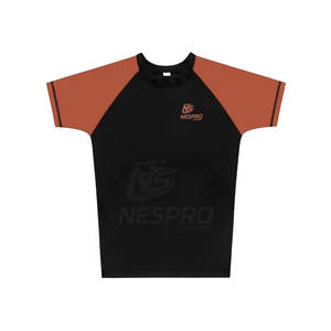 Vente en gros NES PRO SPORTS haute qualité MMA Rash Guard à manches courtes-tissu Spandex/Polyester écologique à séchage rapide pour hommes - Product Image 5