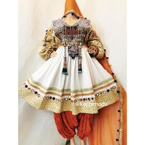 Vestidos afganos únicos para mujer en tarifa al por mayor hechos con la bandera nacional de Afganistán vestidos de fiesta afganos para mujer en MOQ bajo - Product Image 2