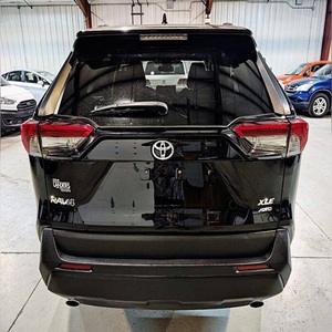Seminuevo 2019 Toyotaa RAV4 XLE AWD XLE 4dr SUV - Product Image 1